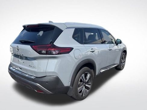 Used 2023 Nissan Rogue SL w/ SL Premium Package AWD/4WD image 4