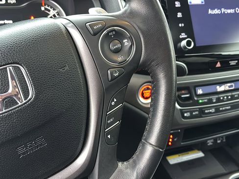 Used 2023 Honda Ridgeline RTL-E image 18