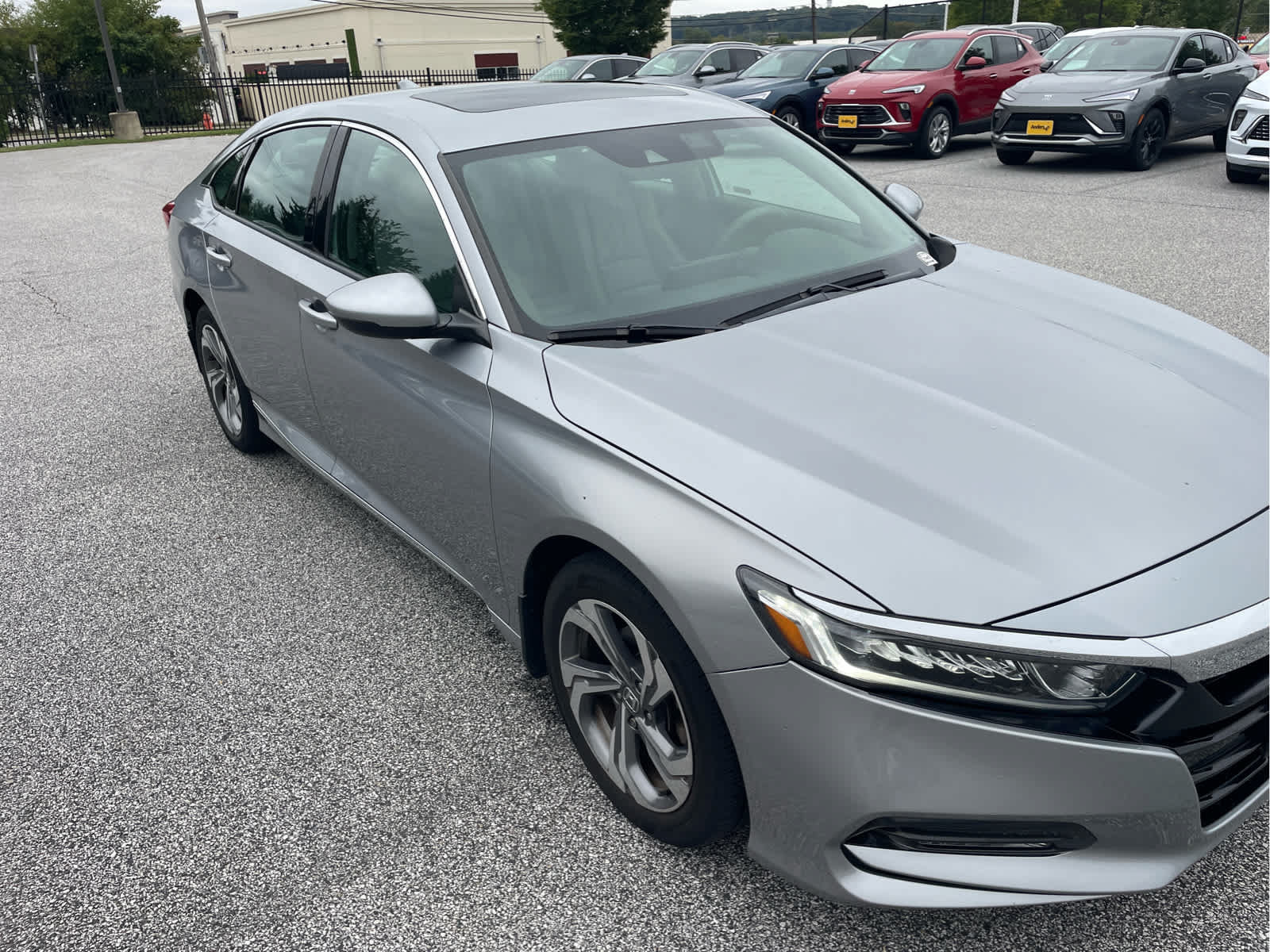 Used 2018 Honda Accord EX-L image 10