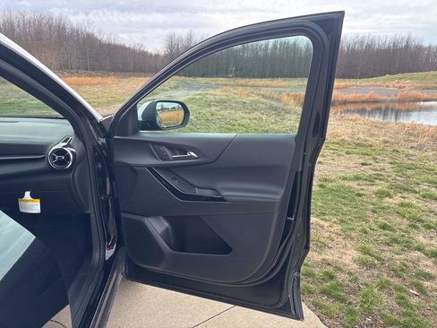 New 2026 Chevrolet Equinox LT FWD image 26