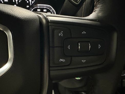 Used 2022 GMC Sierra 2500 AT4 image 21