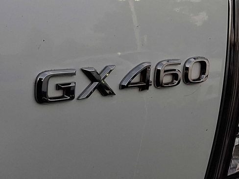 Used 2019 Lexus GX 460 Premium AWD/4WD image 29