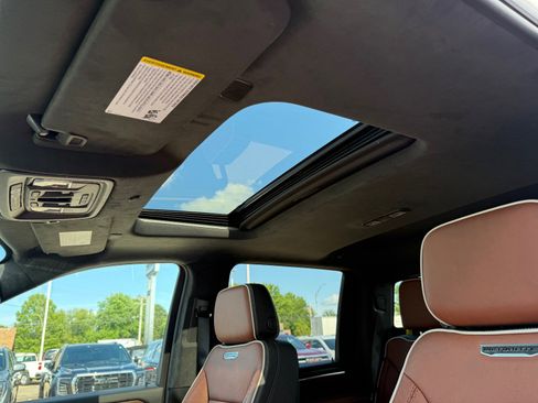 New 2025 GMC Sierra 2500 Denali Ultimate image 33