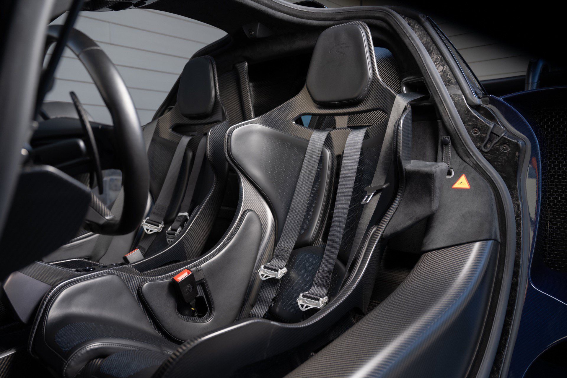 Used 2019 McLaren Senna RWD image 84