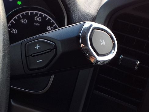 Certified 2021 Ford F150 XLT w/ Equipment Group 302A High image 19