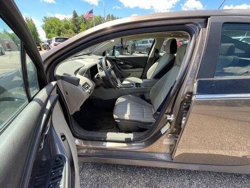 Used 2015 Chevrolet Volt FWD image 21