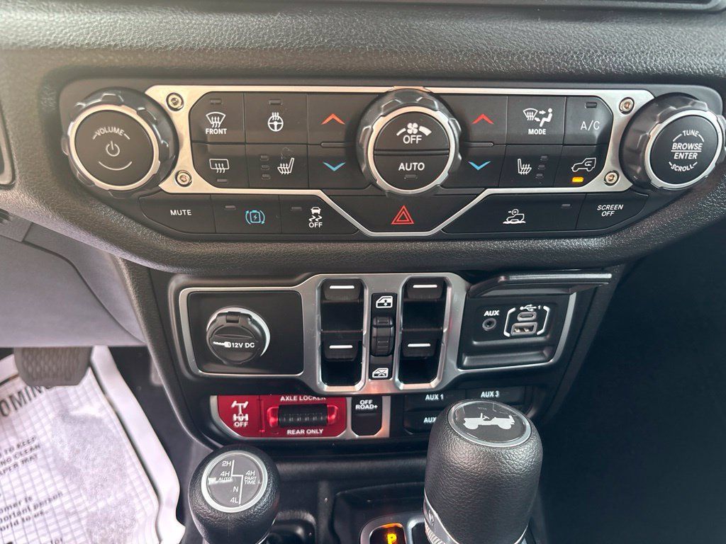 Used 2025 Jeep Wrangler Unlimited Sport S 4xe AWD/4WD image 20