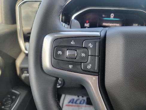 Used 2026 Chevrolet Silverado 1500 LT w/ Leather Package image 16