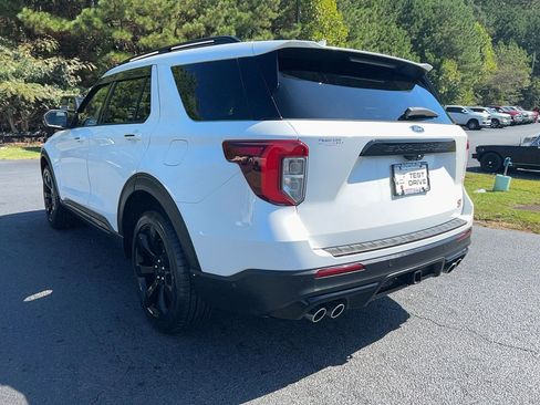 Used 2020 Ford Explorer ST w/ ST High-Performance Pack image 7