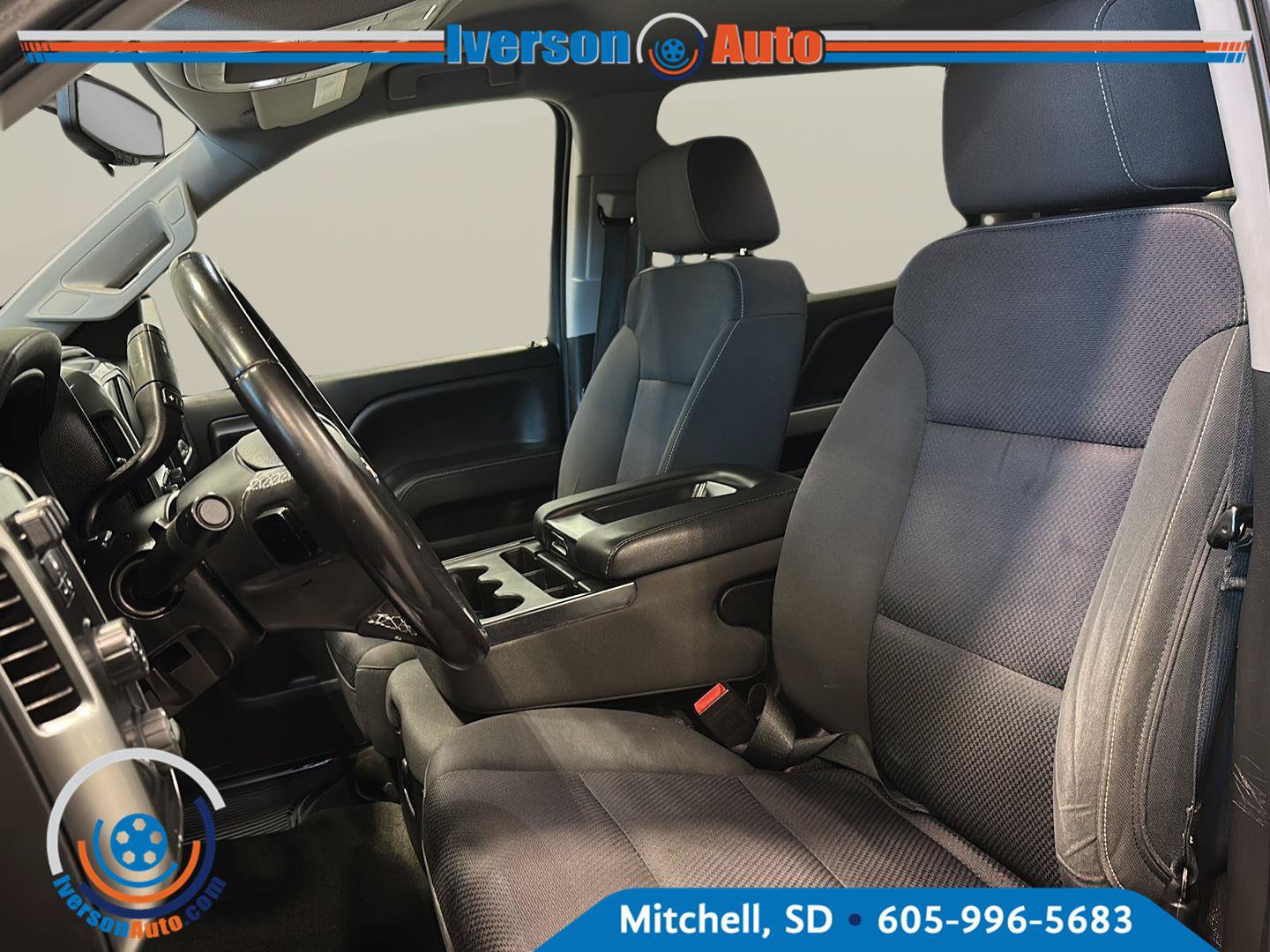 Used 2018 Chevrolet Silverado 1500 LT w/ All Star Edition AWD/4WD image 14
