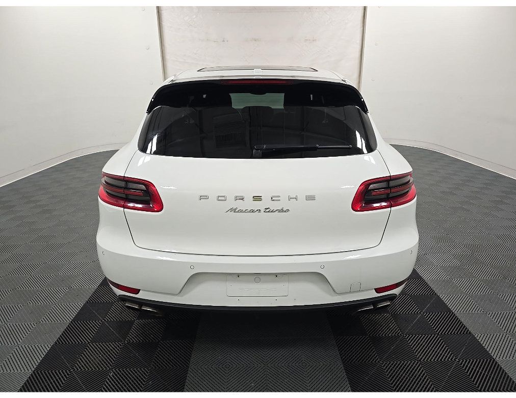 Used 2015 Porsche Macan Turbo AWD/4WD image 5