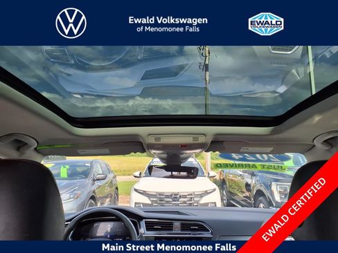 Used 2024 Volkswagen Tiguan Wolfsburg Edition AWD/4WD image 27