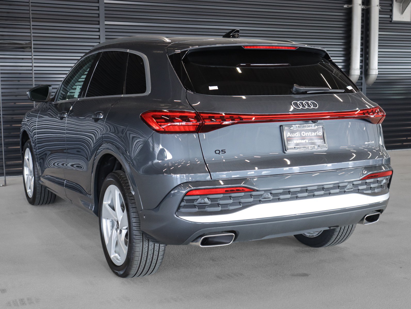 Certified 2025 Audi Q5 Premium w/ Premium Plus AWD/4WD image 2