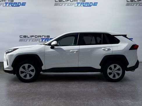 Used 2023 Toyota RAV4 LE image 8