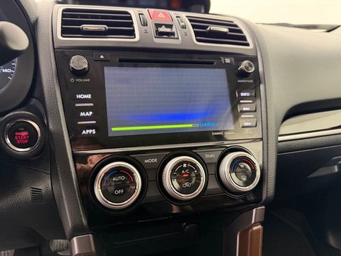 Used 2017 Subaru Forester 2.5i Touring AWD/4WD image 17