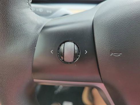 Used 2022 Tesla Model 3 Base image 21