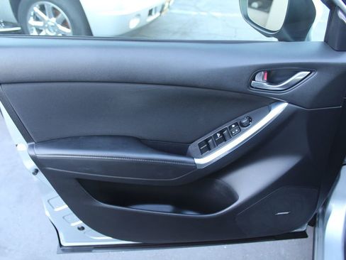 Used 2016 MAZDA CX-5 Touring w/ Bose/Moonroof Package image 18