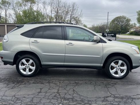 Used 2005 Lexus RX 330 AWD w/ Premium Plus Pkg image 4