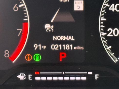 Used 2025 Honda Civic Sport image 20