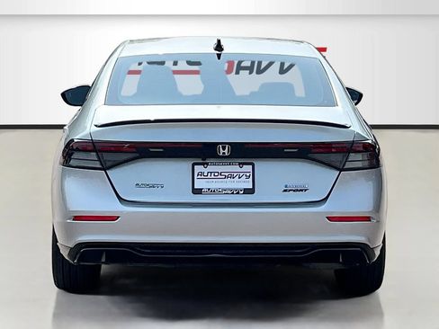 Used 2024 Honda Accord Sport image 6