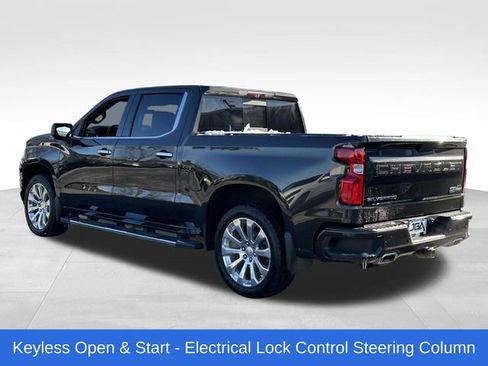 Used 2021 Chevrolet Silverado 1500 High Country w/ Technology Package image 24