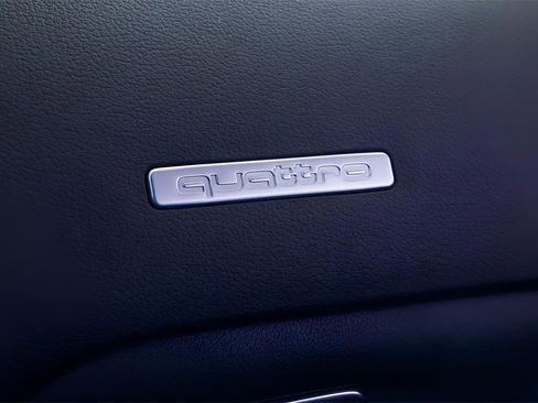 Used 2015 Audi RS 5 4.2 w/ Technology Package image 40