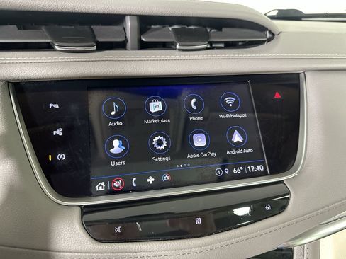 Certified 2021 Cadillac XT5 Premium Luxury AWD/4WD image 17