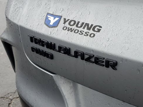 Used 2023 Chevrolet TrailBlazer RS image 30