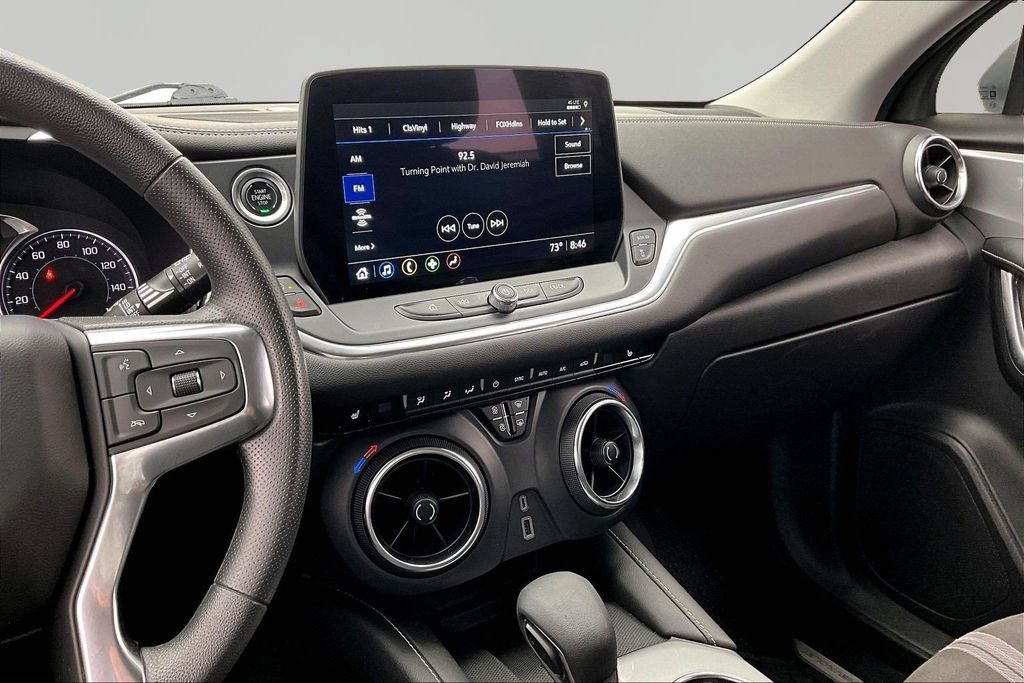Used 2024 Chevrolet Blazer LT w/ Convenience Package FWD image 6