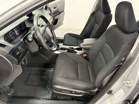 Used 2013 Honda Accord Sport image 10