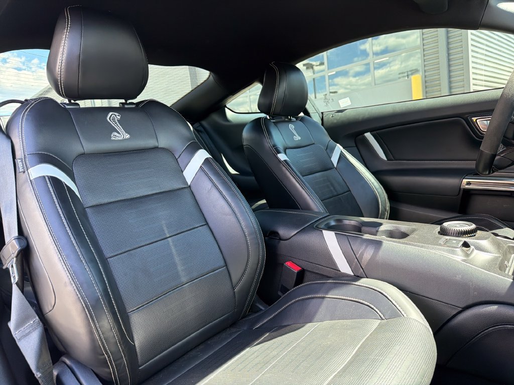 Used 2020 Ford Mustang Shelby GT500 w/ Technology Package RWD image 43