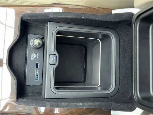 Used 2020 Land Rover Range Rover Long Wheelbase HSE image 37