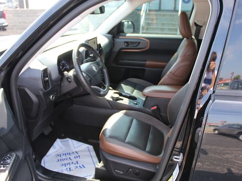 Used 2021 Ford Bronco Sport Outer Banks AWD/4WD image 22