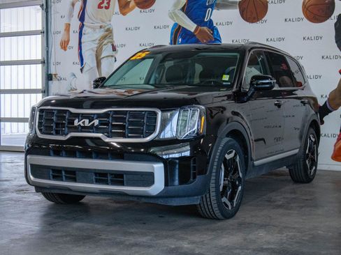 Used 2025 Kia Telluride S AWD/4WD image 22