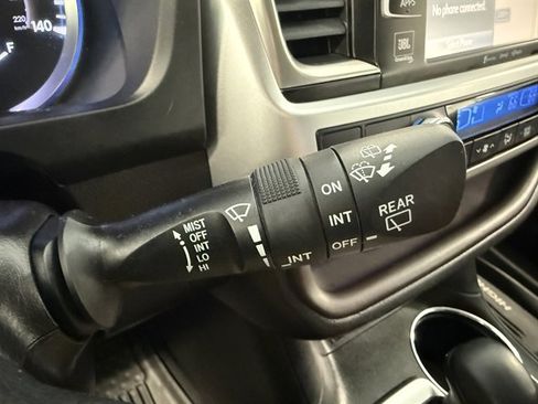 Used 2019 Toyota Highlander Limited image 40