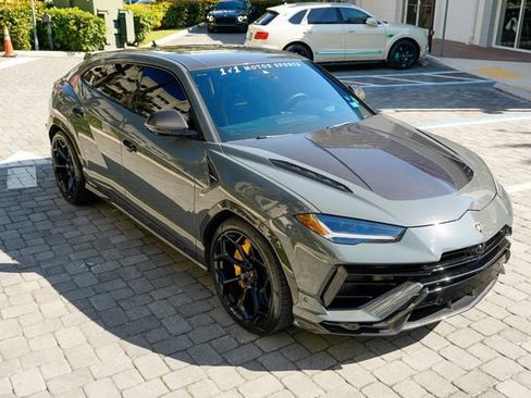 Used 2023 Lamborghini Urus Performante image 39