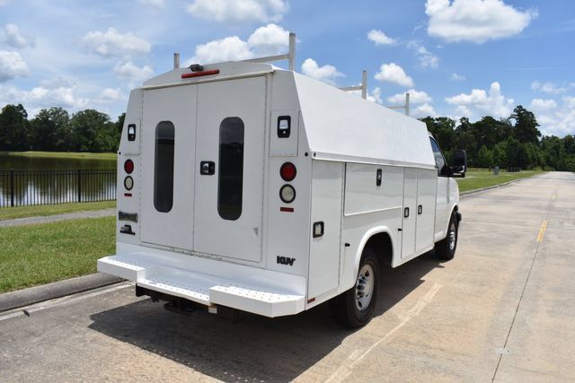 Used 2017 Chevrolet Express 3500 RWD image 7