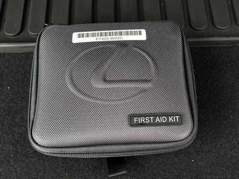 Used 2025 Lexus LX 600 4WD w/ Luxury Package image 58