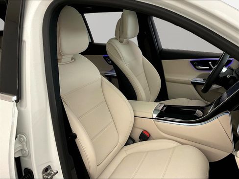 Certified 2026 Mercedes-Benz GLC 300 4MATIC image 29