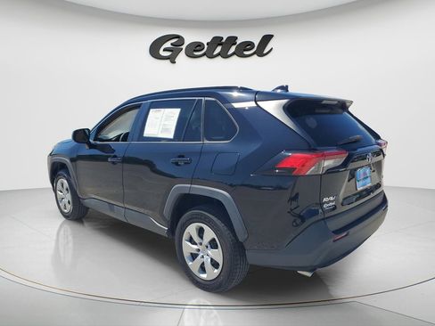 Used 2019 Toyota RAV4 LE FWD image 6
