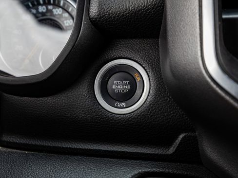 Used 2025 RAM 1500 Lone Star image 22