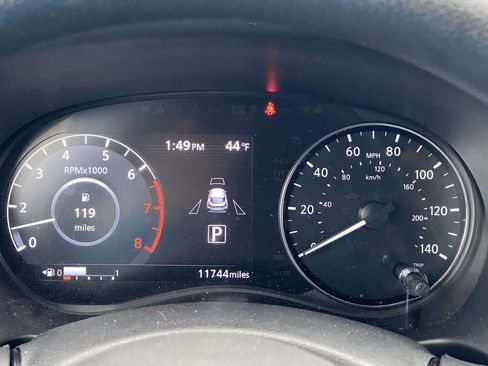 Used 2024 Nissan Kicks SV image 18