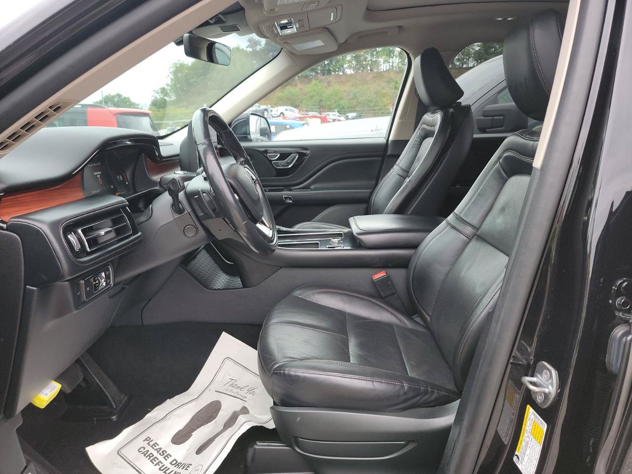 Used 2021 Lincoln Aviator Reserve w/ Equipment Group 201A AWD/4WD image 9