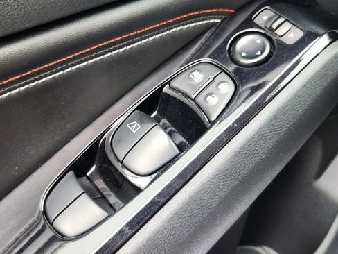 Used 2023 Nissan Altima 2.5 SR w/ SR Premium Package image 21