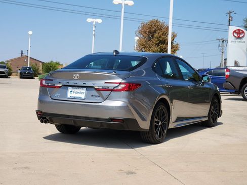 Used 2026 Toyota Camry SE w/ Multimedia Upgrade Package AWD/4WD image 5