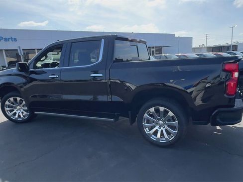Used 2022 Chevrolet Silverado 1500 High Country image 5