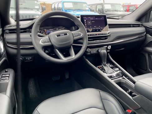 New 2026 Jeep Compass Limited image 11