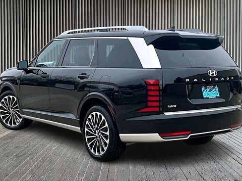 New 2026 Hyundai Palisade Calligraphy AWD/4WD image 3