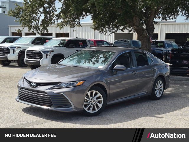 Used 2021 Toyota Camry LE FWD image 1