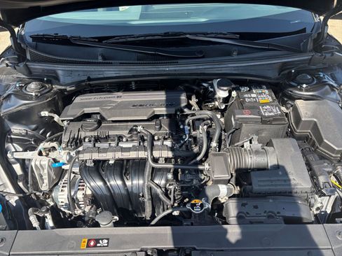 Used 2025 Kia K4 LXS image 31